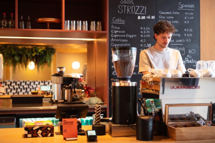 Barbara Strozzilaan 101, Amsterdam