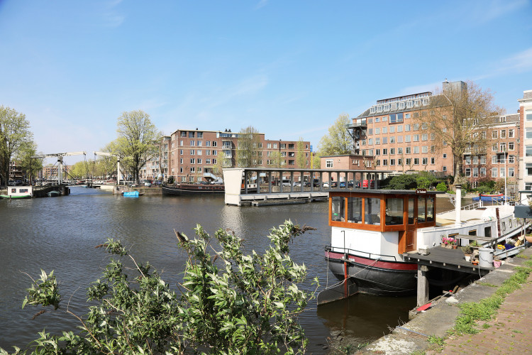 Bedrijfsruimte Barentszplein 7, Amsterdam
