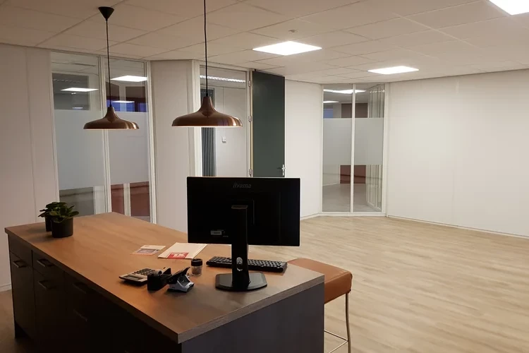 Bedrijfsruimte huren Essebaan 17-21, Capelle aan den IJssel