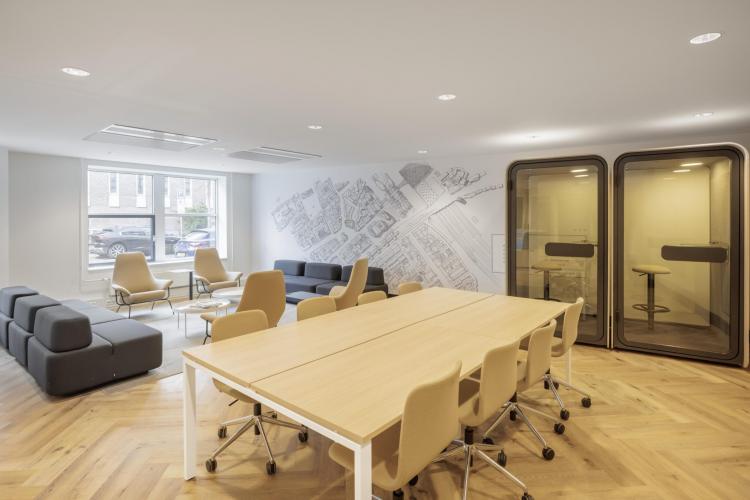 Bedrijfsruimte Fluwelen Burgwal 58, Den Haag