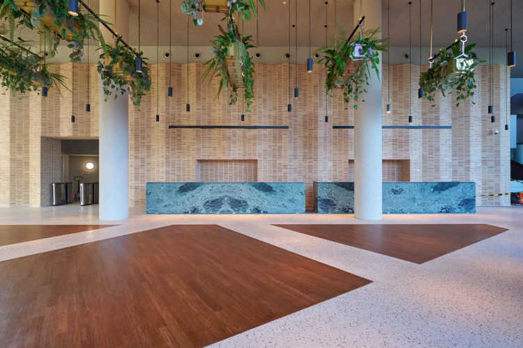 Bedrijfsruimte Hildegard von Bingenstraat 44, Amsterdam