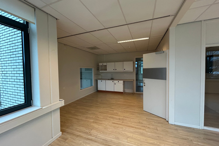 Bedrijfsruimte huren IJsbaanpad 8, Amsterdam