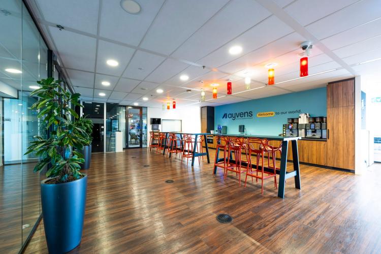 Bedrijfsruimte huren Johan Huizingalaan 400, Amsterdam