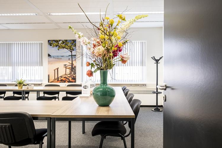 Bedrijfsruimte huren Kapellerpoort 1, Roermond