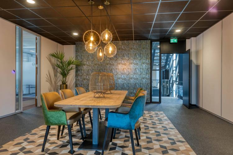 Laapersveld 75, Hilversum