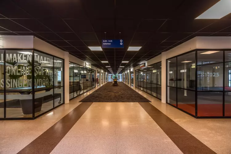 Luchthavenweg 81, Eindhoven