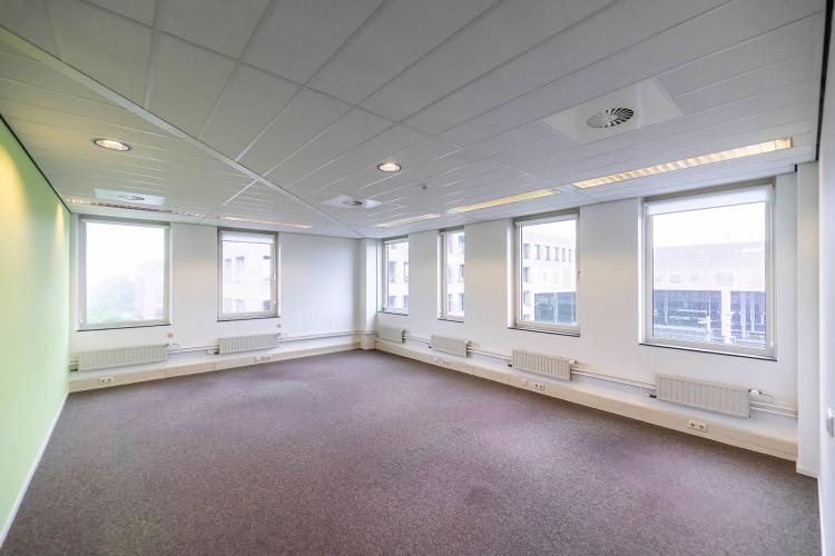 Ingerichte kantoorunit Meerten Verhoffstraat 16-34, Breda