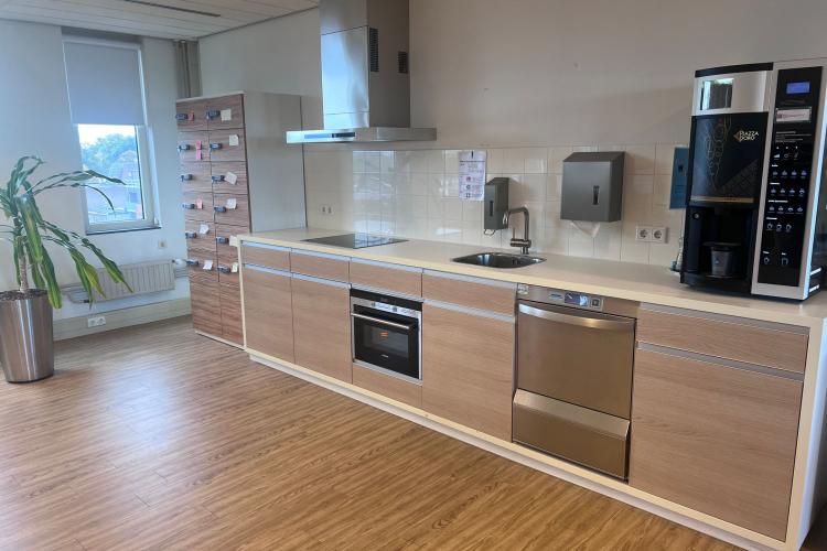 Business center Meerten Verhoffstraat 16-34, Breda