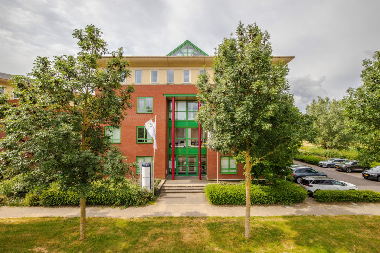 Bedrijfsruimte Mercurion 24, Zevenaar