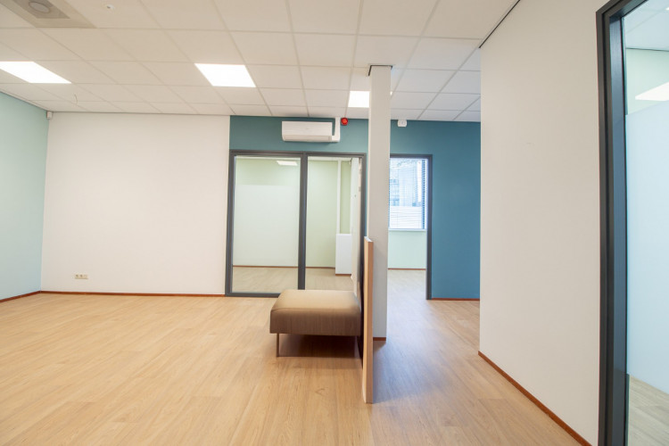 Bedrijfsverzamelgebouw Noorderpoort 97, Venlo