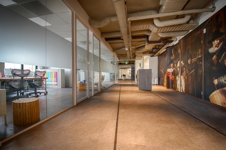 Schipholweg 103-105, Leiden