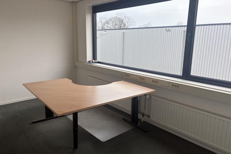 Bedrijfsruimte huren Schotsenbossenstraat 8, Roosendaal