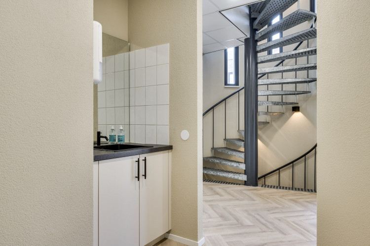 Makelaar Schoutlaan 10a, Weert