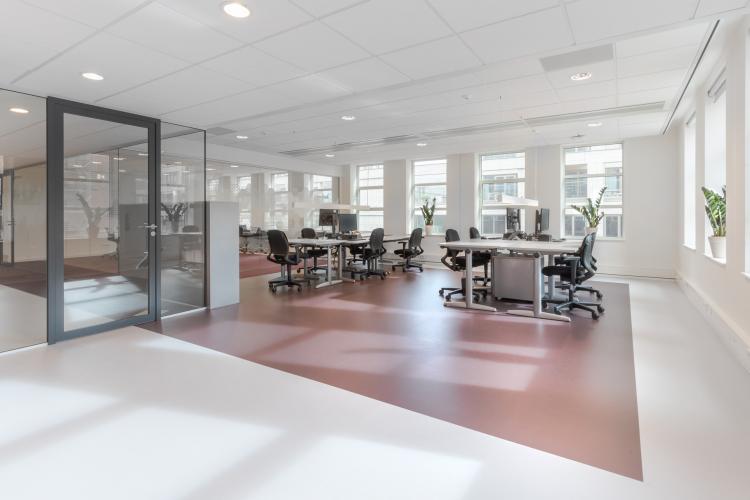 Bedrijfsruimte Turfmarkt 104, Den Haag