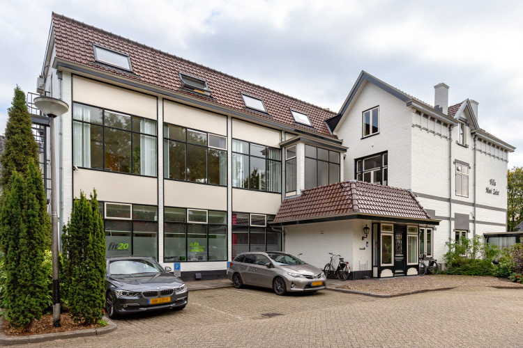 Bedrijfsruimte Utrechtseweg 9, Zeist