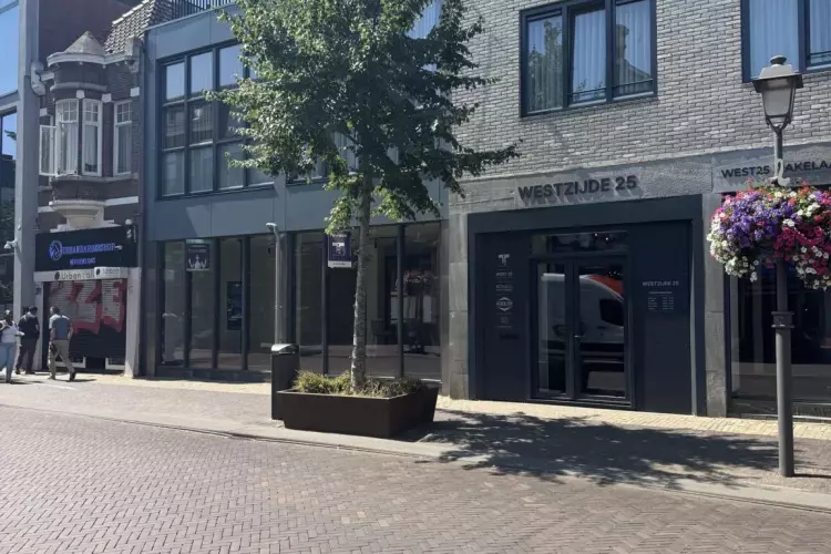 Westzijde 25, Zaandam