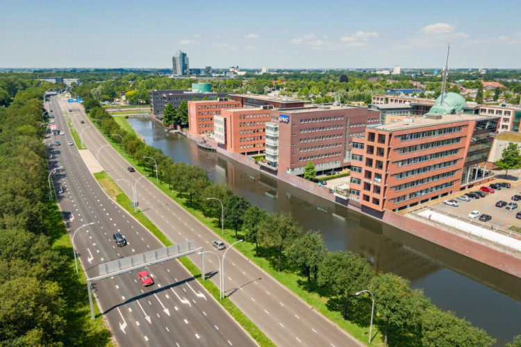 Bedrijfsruimte Zuiderzeelaan 15-25, Zwolle