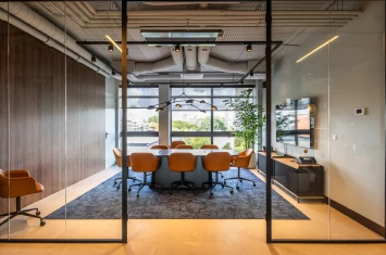 Zwaansvliet 1-3, Amsterdam