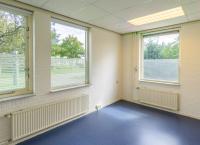 Bedrijfsruimte Simmerdyk 1, Sneek